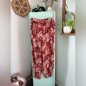 Zara Woman Silky Pants, Floral, Size Medium